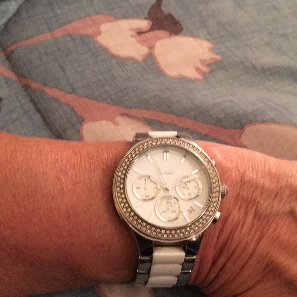 DNKY SILVER AND WHITE CERAMIC WATCH